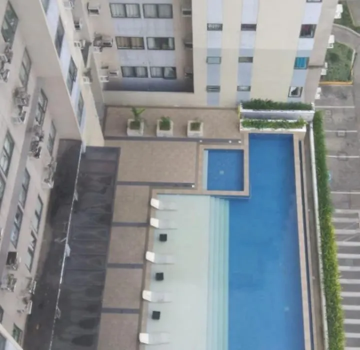 Spacious 1 Bed In *